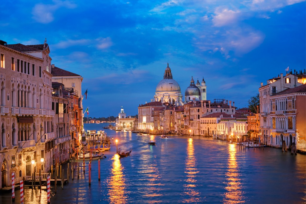 From Malpensa (MXP) to the canals: how can you plan your Venice transfer and return journey?