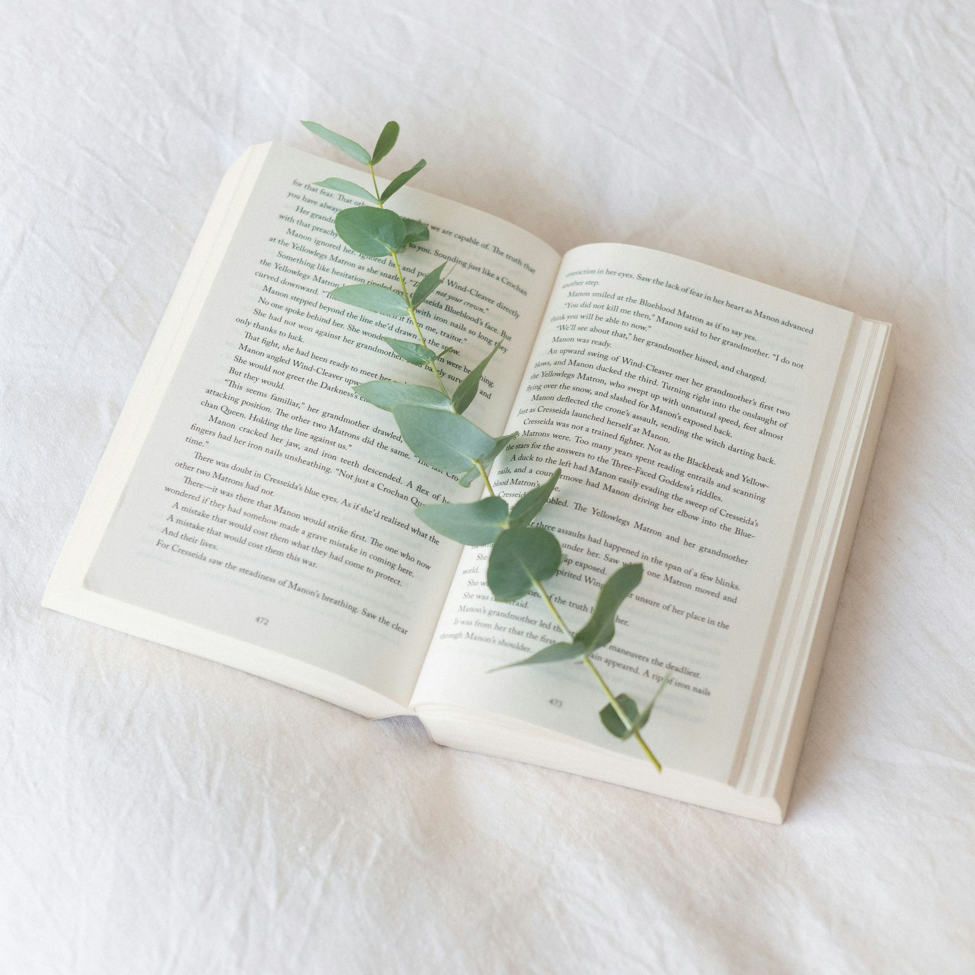 5 Psychology Books to Understand People