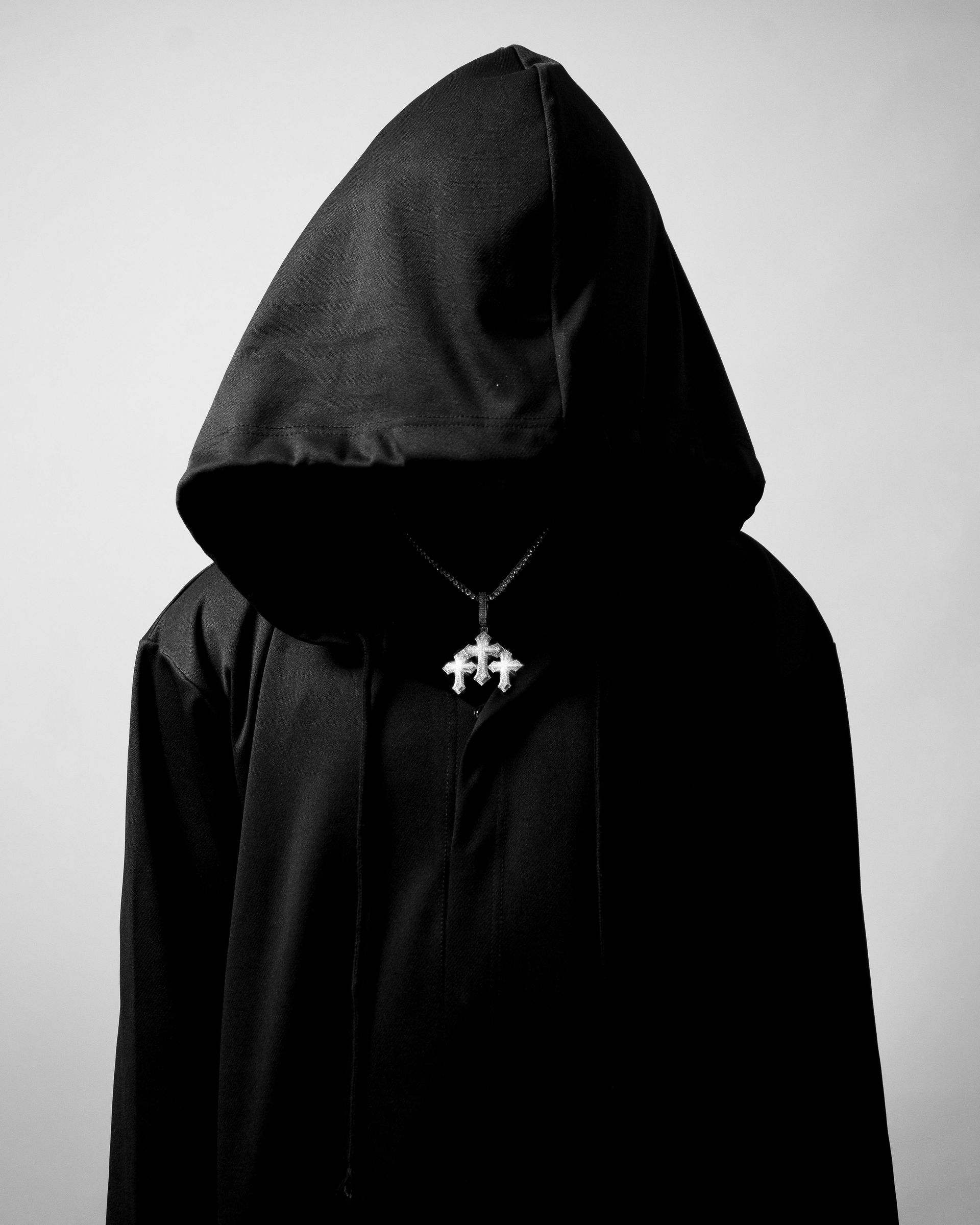 Fuffaguru cult follower